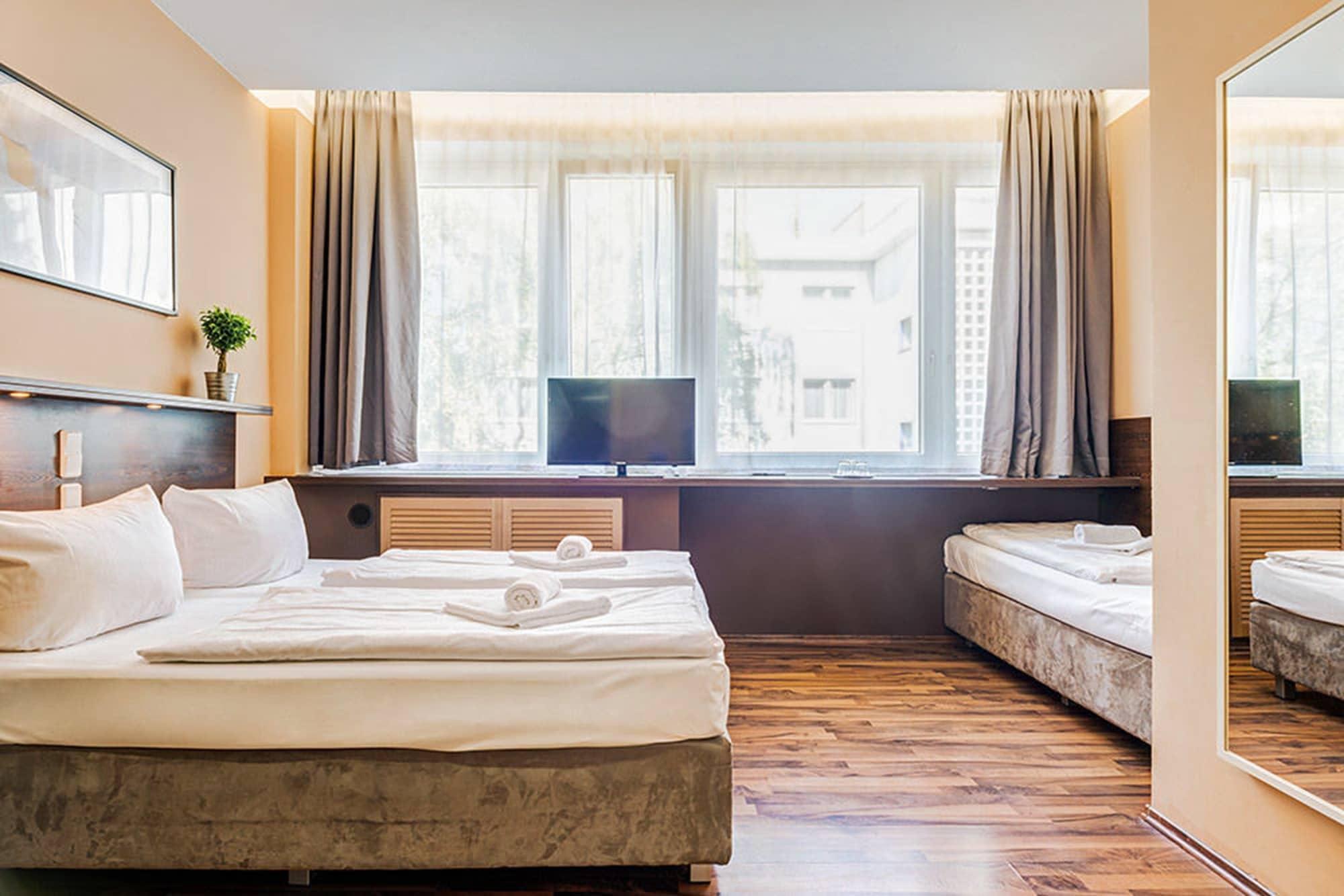 Arktur City Hotel Берлін Екстер'єр фото
