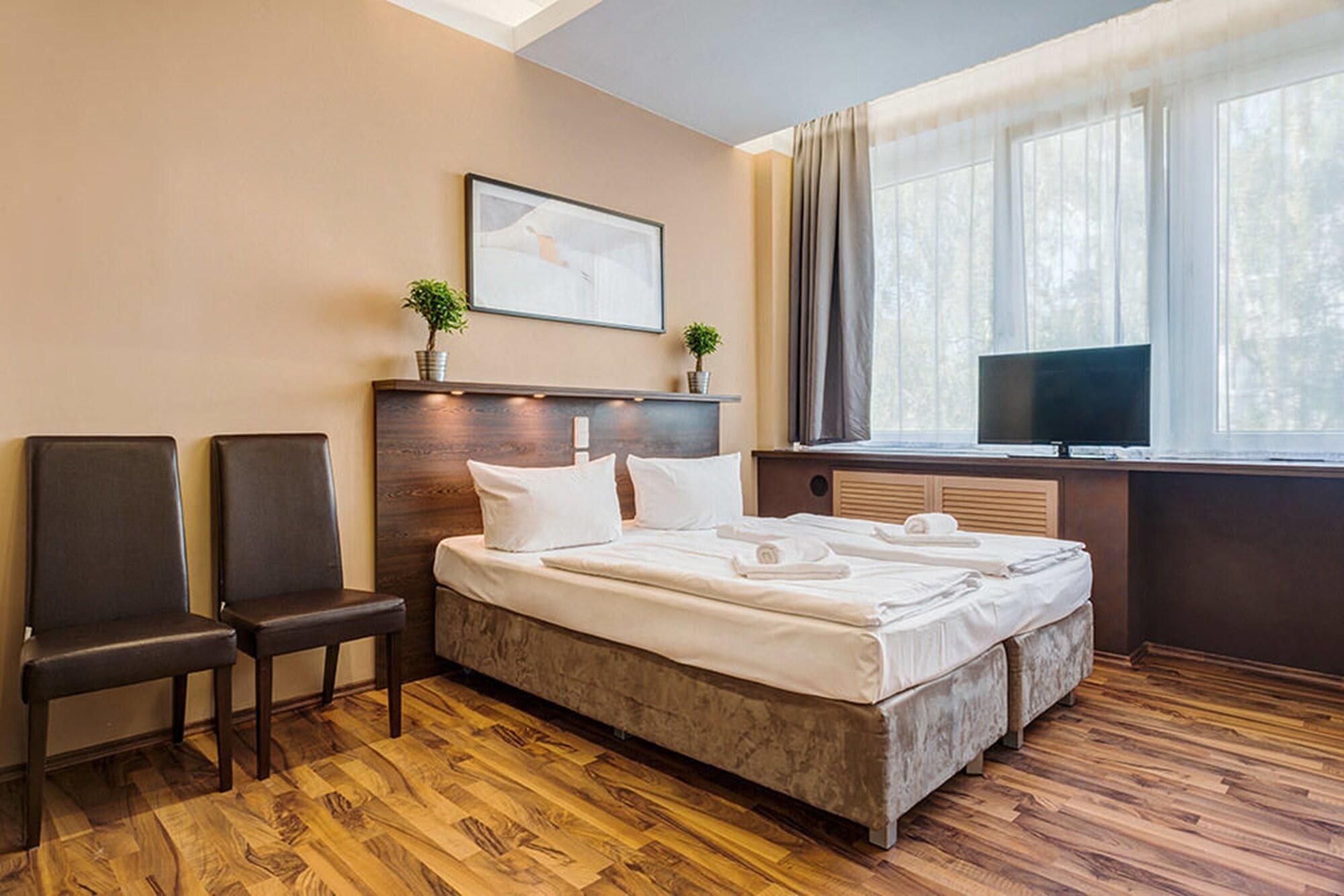 Arktur City Hotel Берлін Екстер'єр фото