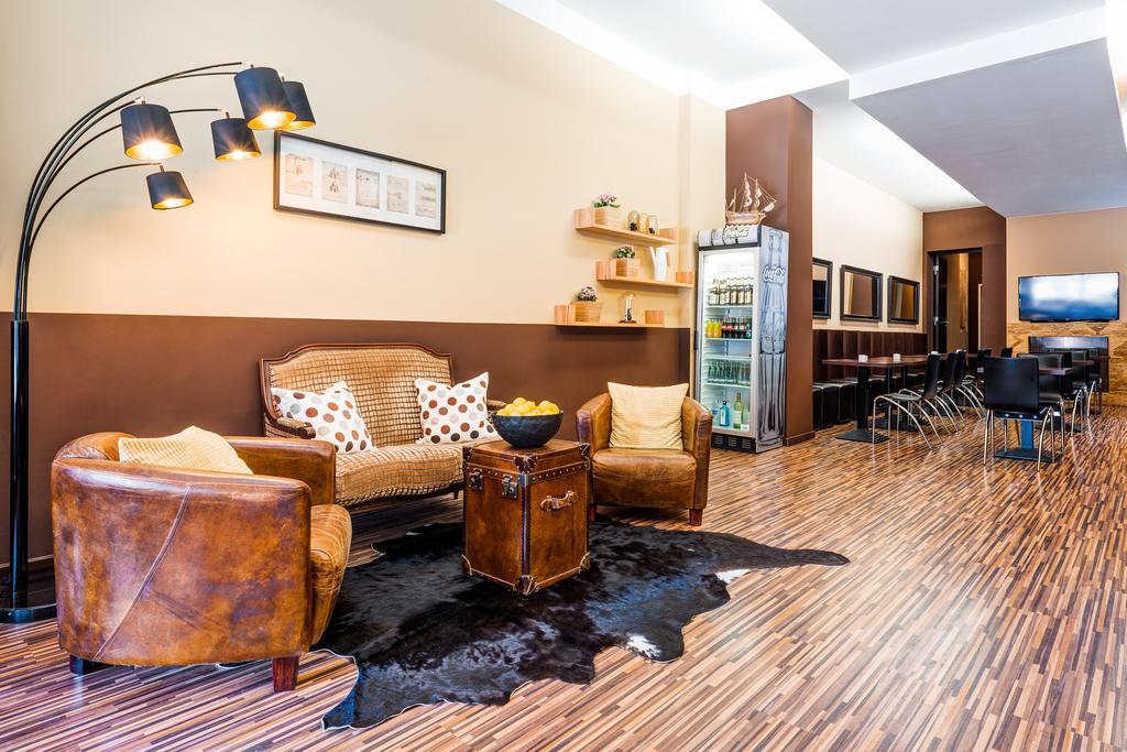Arktur City Hotel Берлін Екстер'єр фото